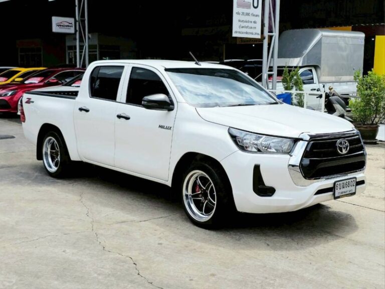 Toyota Hilux Revo 4ประตู 2.4Z Edition Entry