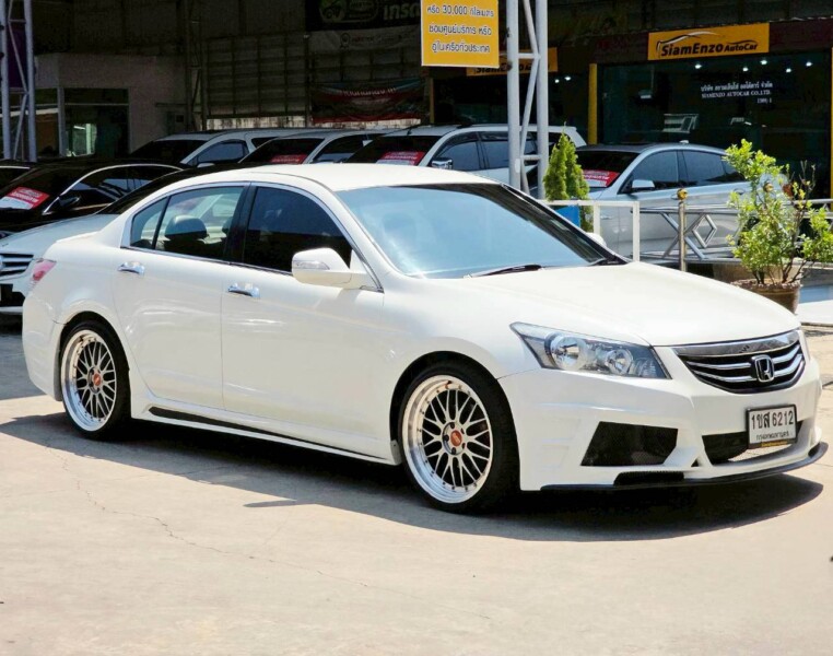 Honda Accord 2.0 E