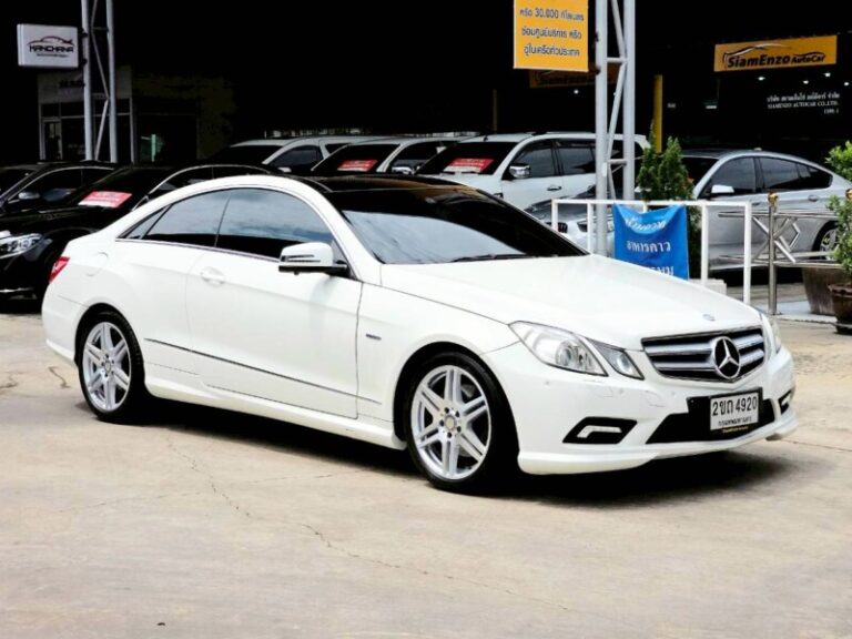 Mercedes Benz E 250 CGI Coupe AMG (W207)