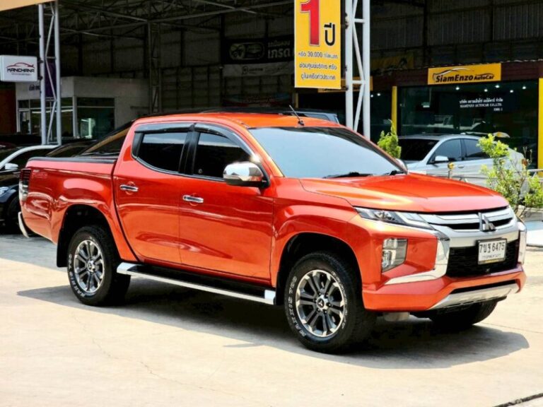 Mitsubishi Triton 4 ประตู Plus 2.4 GT Premium 2WD เกียร์ ออโต้ ดีเซล สี ส้ม ปี 2019
